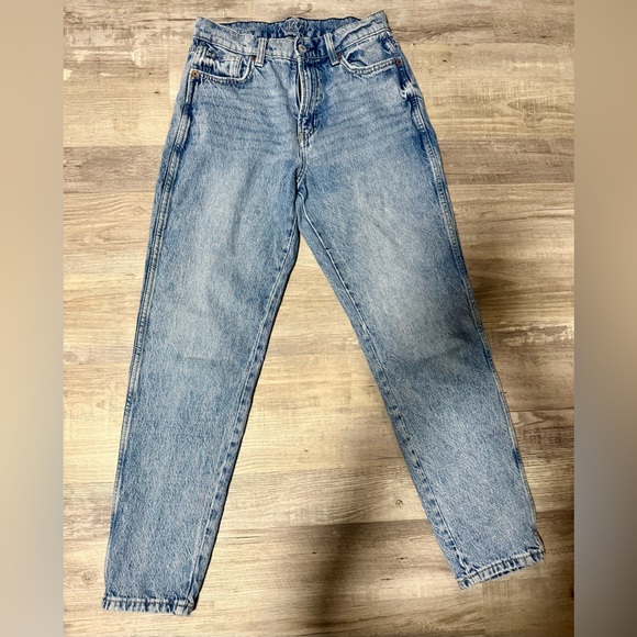 Arizona Jean Company Light Blue Straight Leg Jeans - JCP - Picture 1 of 4